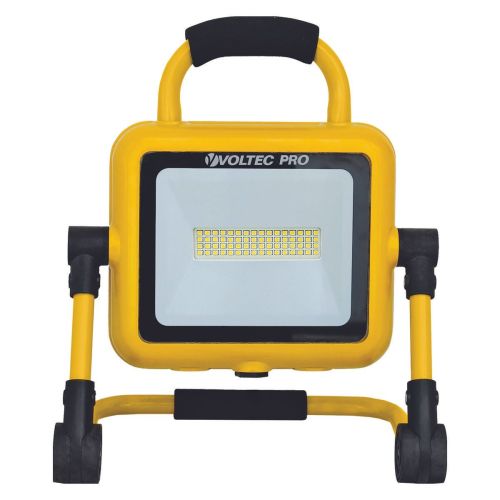 4,400 Lumen (44W) AC Portable LED Work Light